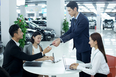 汽車(chē)銷(xiāo)售成交簽合同